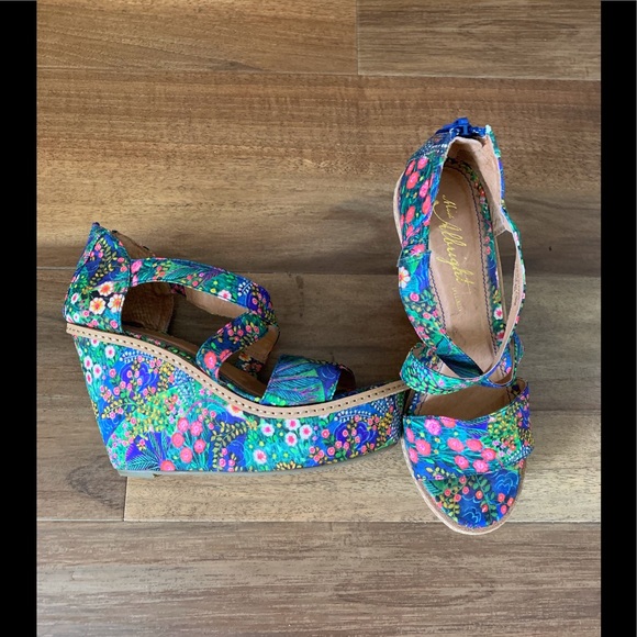 Anthropologie Shoes - Darling Miss Albright Anthropologie Colorful Wedge
